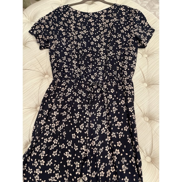 Short Sleeve Floral Jumpsuit with Tapered Legs and Elasticized Waist. - Picture 10 of 10